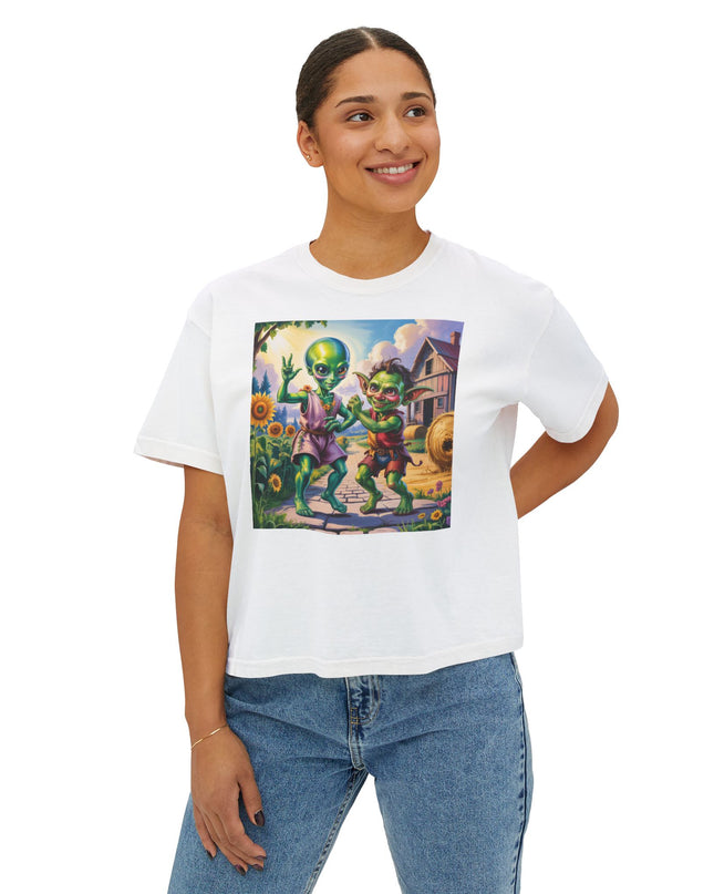 Cute Alien Graphic Women's Boxy Tee, Casual T-Shirt for Fun Vibes