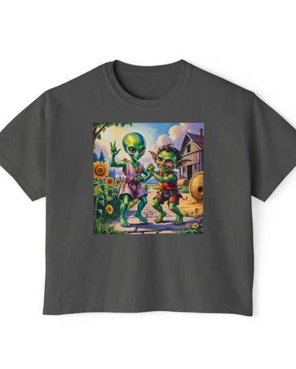 Cute Alien Graphic Women's Boxy Tee, Casual T-Shirt for Fun Vibes