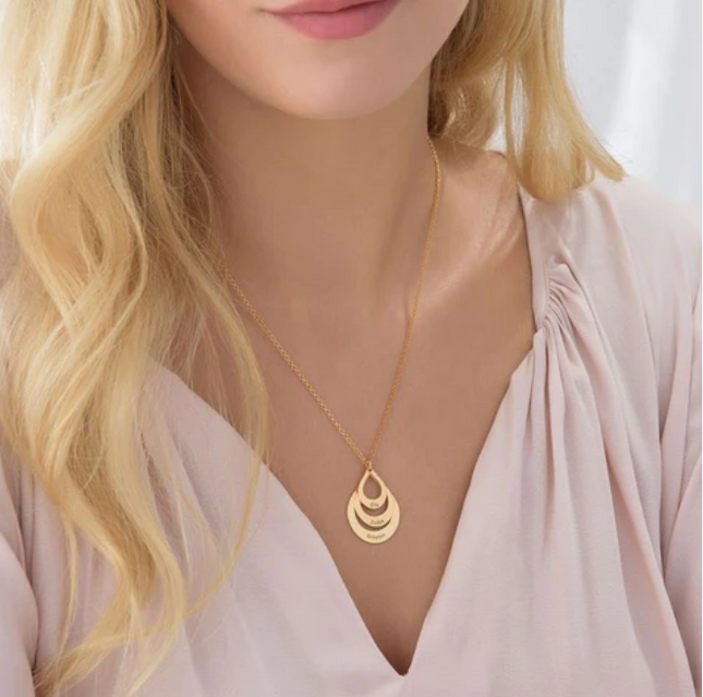 CustomizingBox Personalized Water Drop Name Necklace