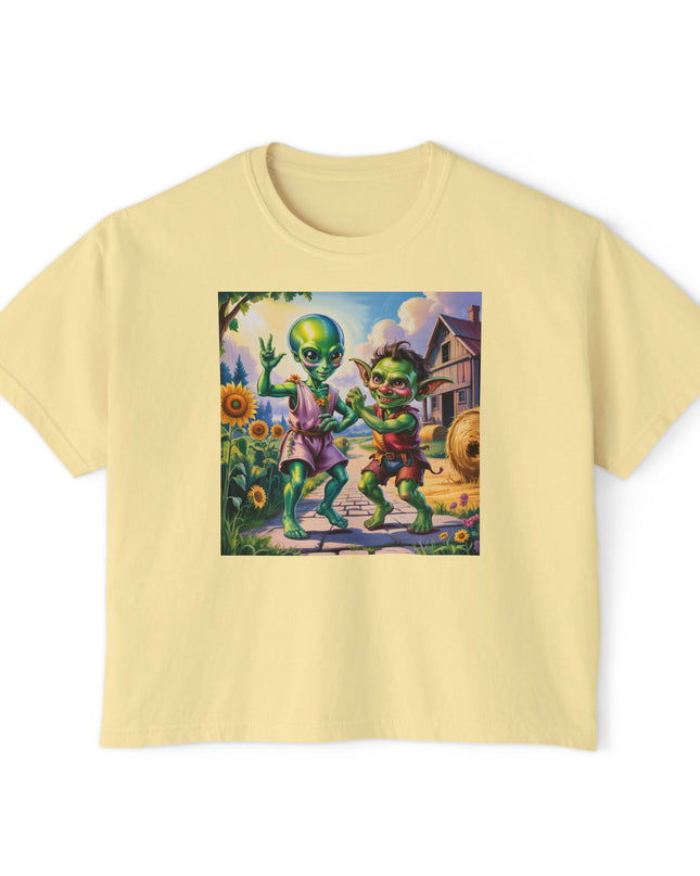 Cute Alien Graphic Women's Boxy Tee, Casual T-Shirt for Fun Vibes