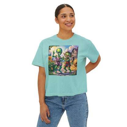 Cute Alien Graphic Women's Boxy Tee, Casual T-Shirt for Fun Vibes