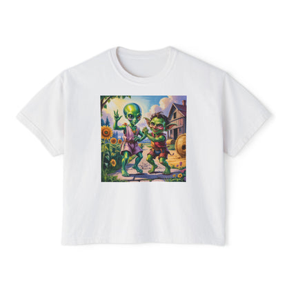 Cute Alien Graphic Women's Boxy Tee, Casual T-Shirt for Fun Vibes