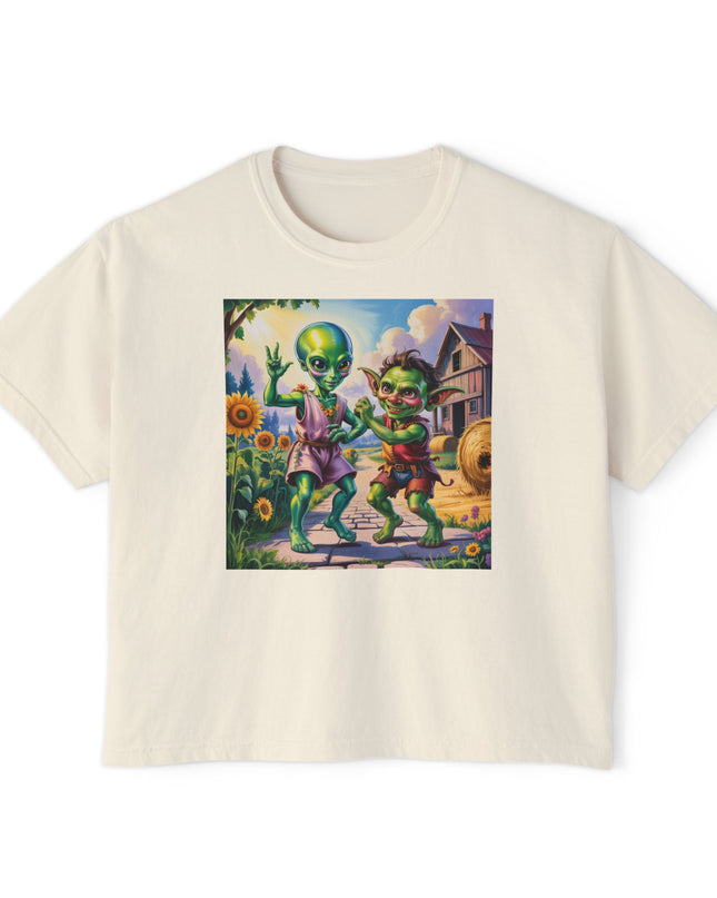 Cute Alien Graphic Women's Boxy Tee, Casual T-Shirt for Fun Vibes