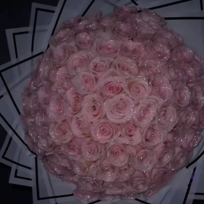Glittering Rose Bouquet Set